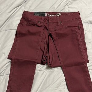 Super soft ultra stretch body contouring high rise skinny pants